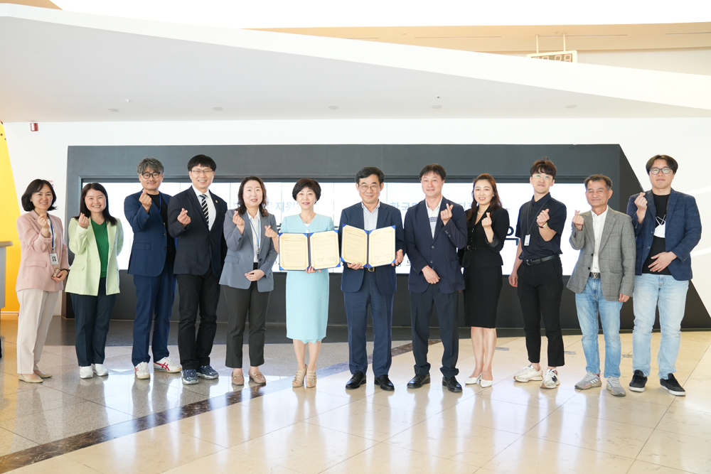 한국만화영상진흥원-경기도부천교육지원청, 만화(웹툰) 공유학교 추진을 위한 업무협약 체결